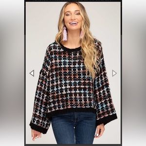 She + Sky Sweater Size M/L. NWT